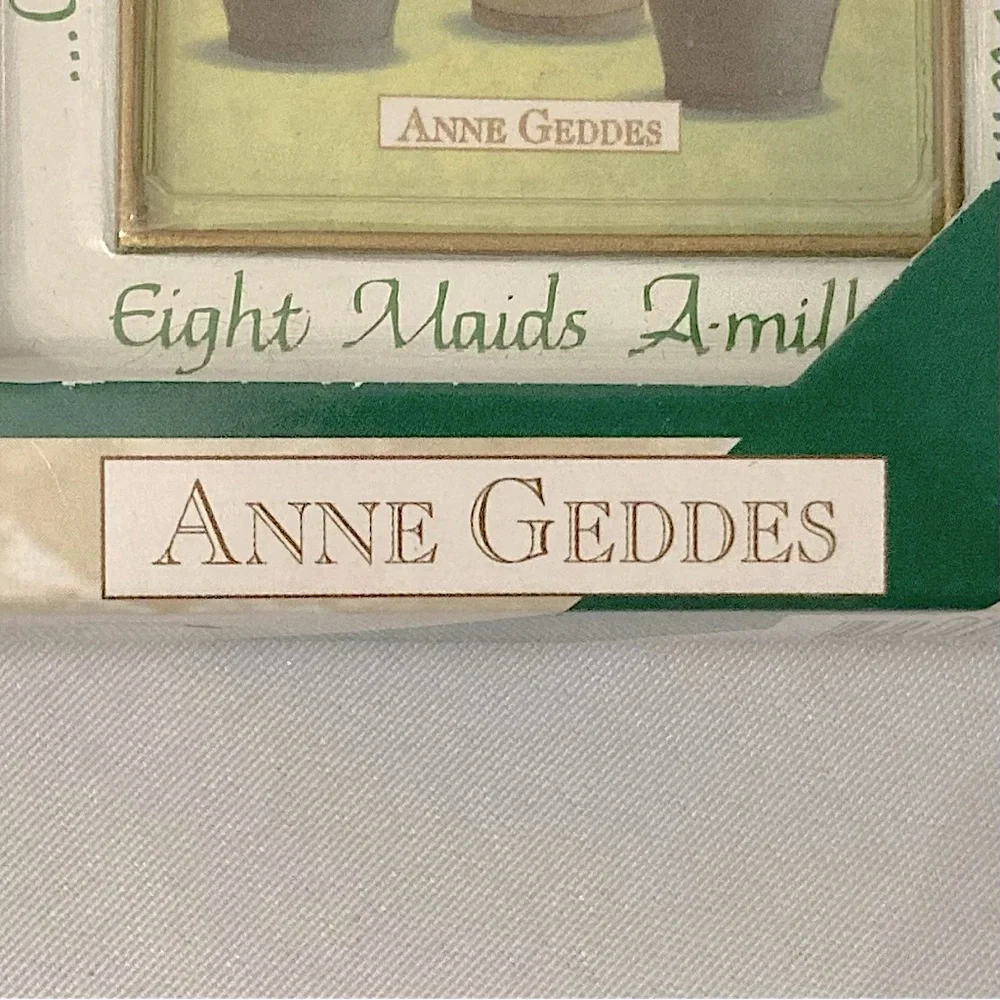 ⭐️ Vintage Anne Geddes On The Eighth Day Of Christmas Ornament
